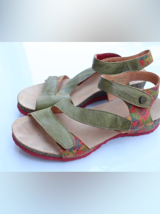Think! Dumia sandals main image 7